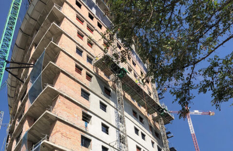 Edificio Navis-Teatinos (Málaga)